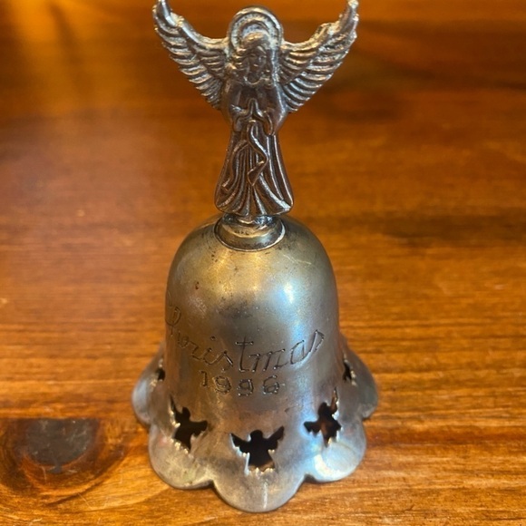 Christmas Items: Vintage Angel Bell 1996, It’s a Wonderful Life VHS, Figurine - Picture 3 of 11